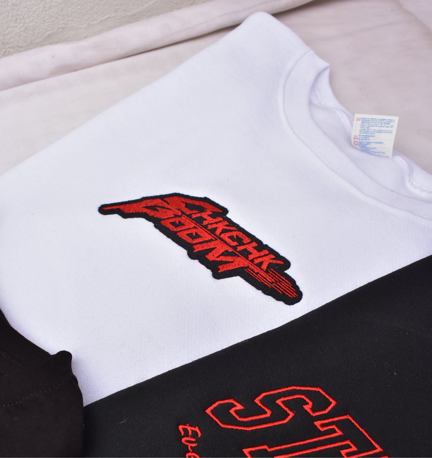 CHK CHK BOOM STRAY KIDS white EMBROIDERED SWEATSHIRT