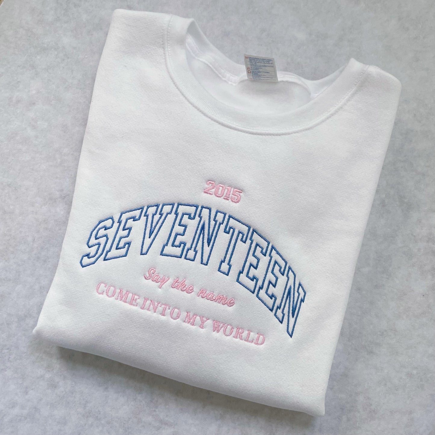 SEVENTEEN 2015 embroidered white sweatshirt