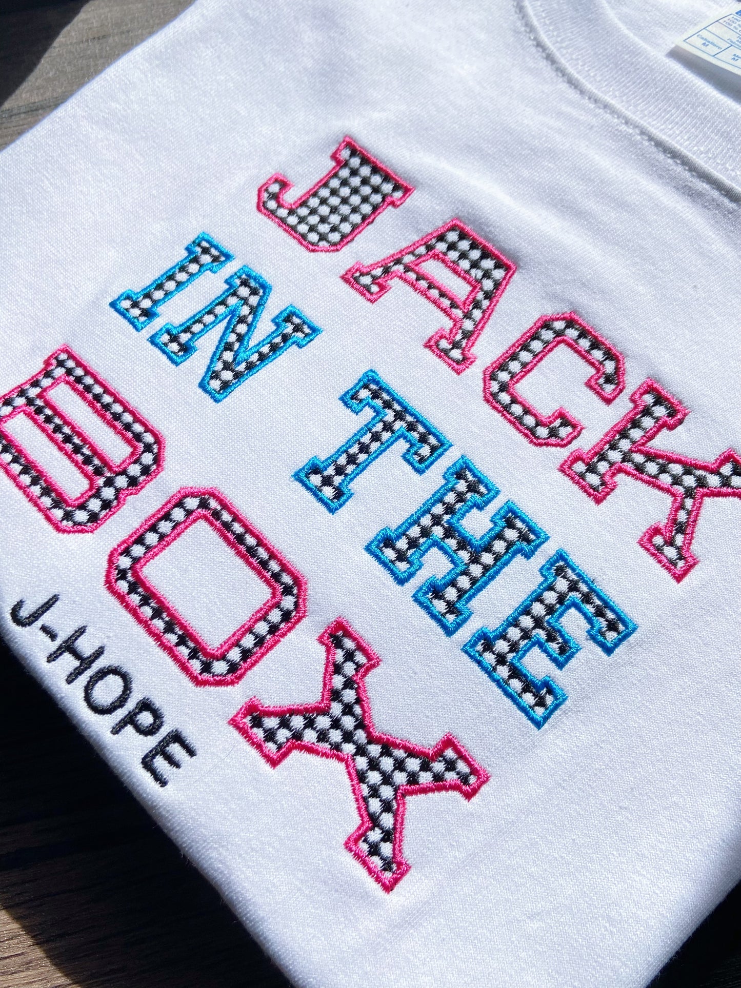 JACK IN THE BOX J-hope Embroidered SWEATSHIRT