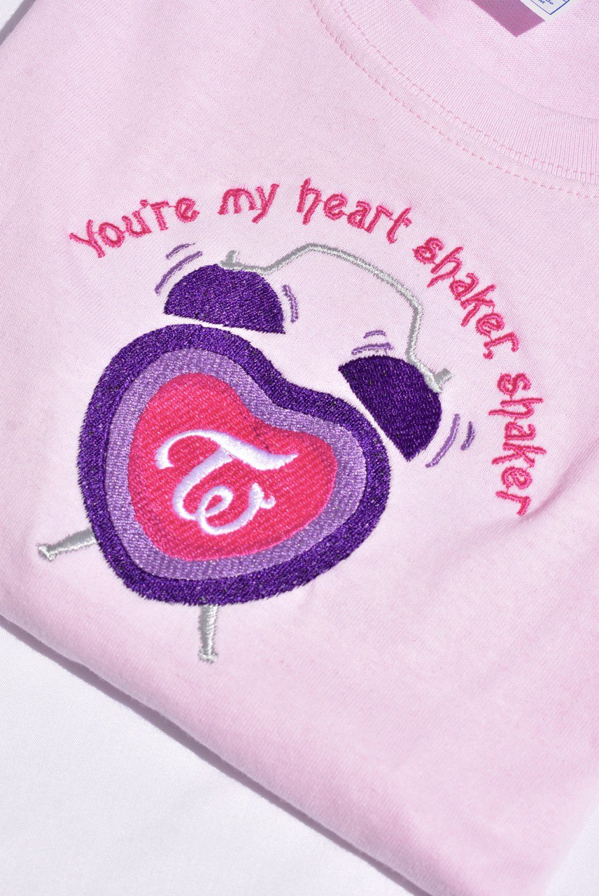 HEART SHAKER TWICE embroidered shirt