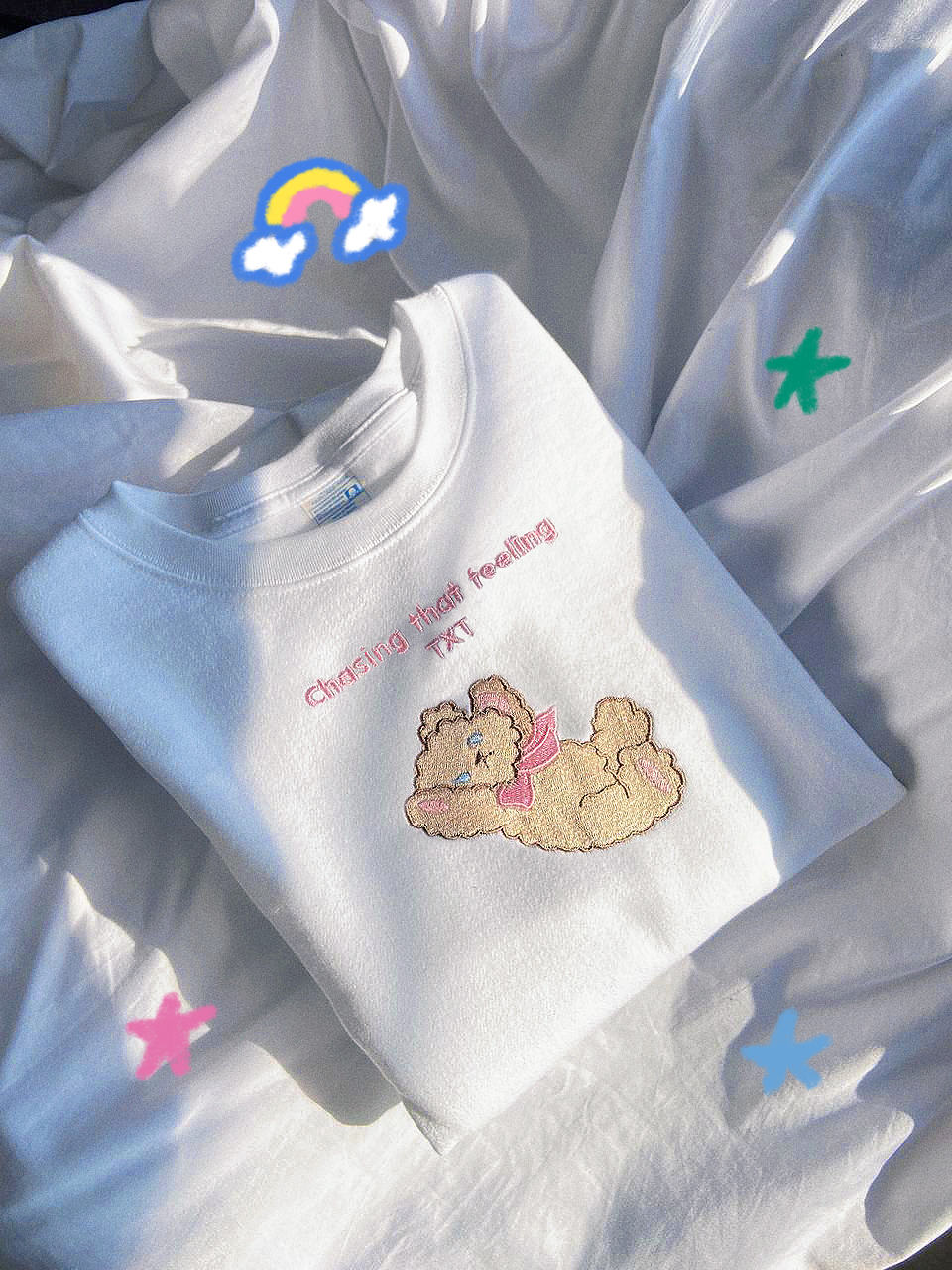 CHASING THAT FEELING TXT SWEATSHIRT