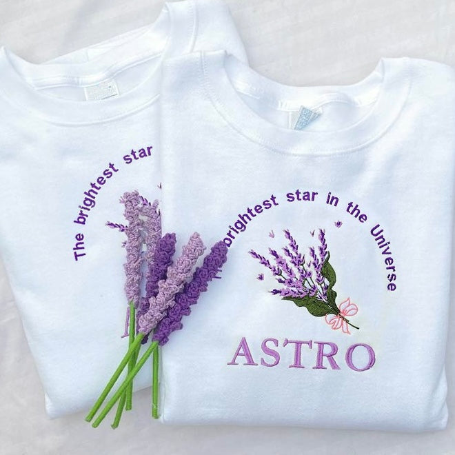 ASTRO LILAC EMBROIDERED SWEATSHIRT